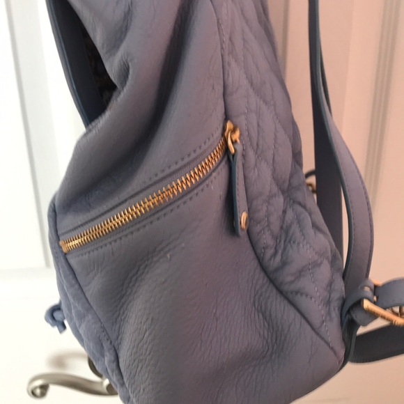 Vera Bradley blueish purple leather backpack - Picture 4 of 5